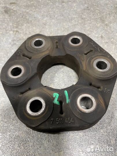 Муфта карданного вала Bmw X5 E70 4.8 N62B48 цвет