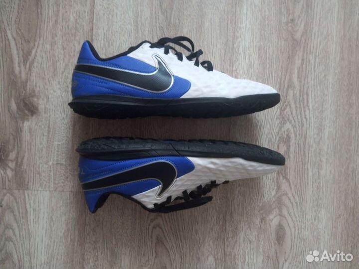 Nike JR legend 8 club TF