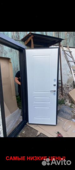 Дверь входная в дом с бесплатной установкой