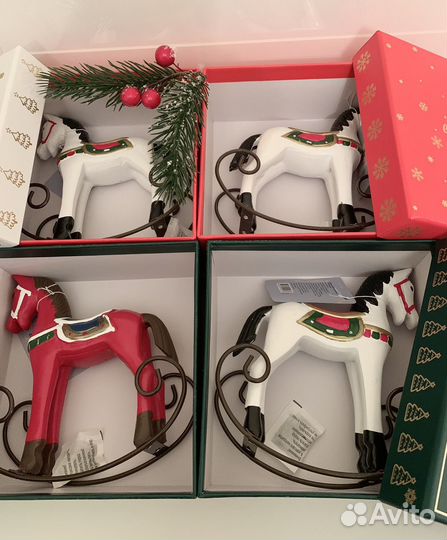 Коробка зеленая