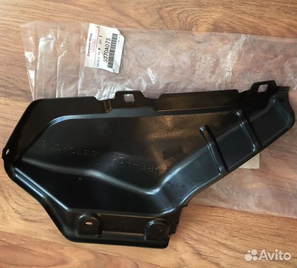 Брызговик заднего левого подкрылка для Митсубиси