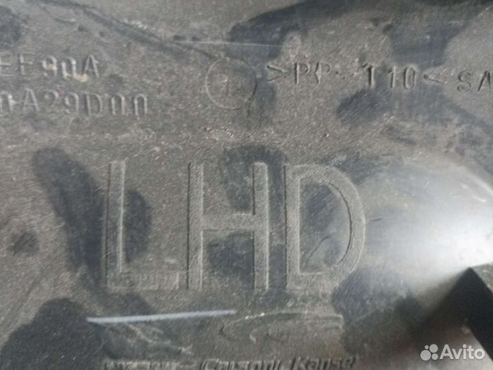 Рамка кпп Ниссан тиида