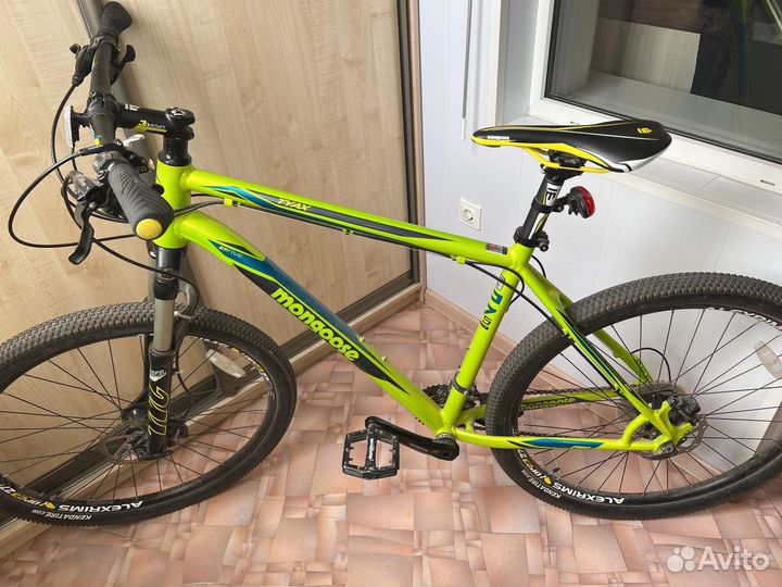 Велосипед хардтейл mangoose tyax pro