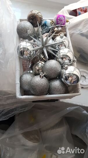 Елочные игрушки
