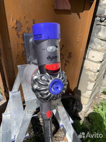 Пылесос dyson