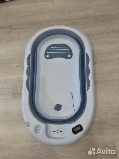 Ванночка для купания с термометром