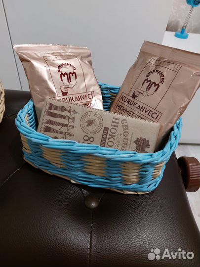 Плетеные корзинки из бумажной лозы