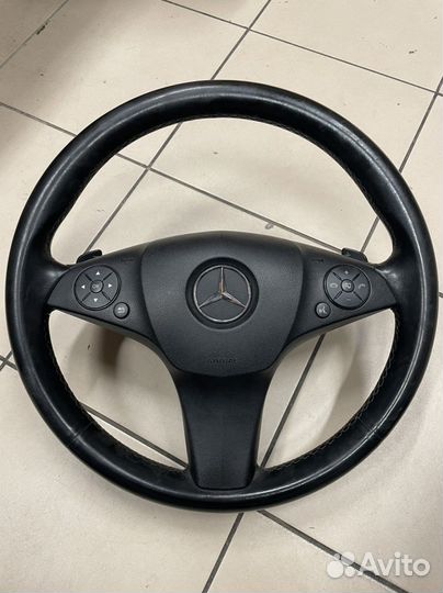 Руль Mercedes W204