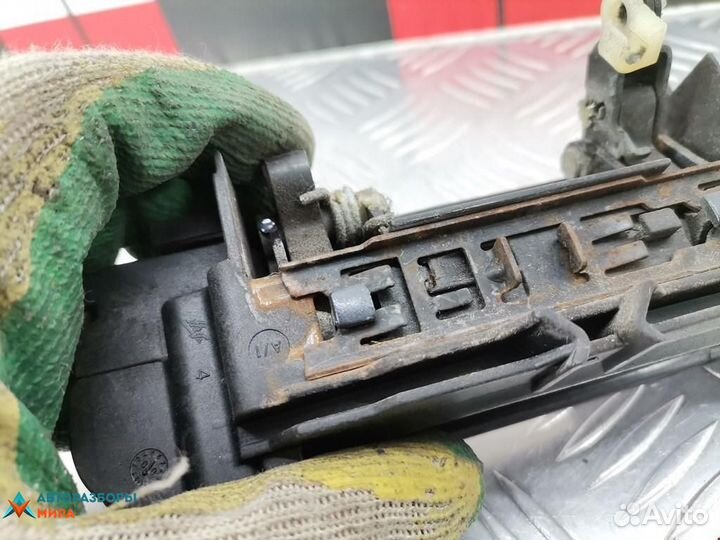 Ручка наружная задняя правая Audi A6 4B/C5 2001