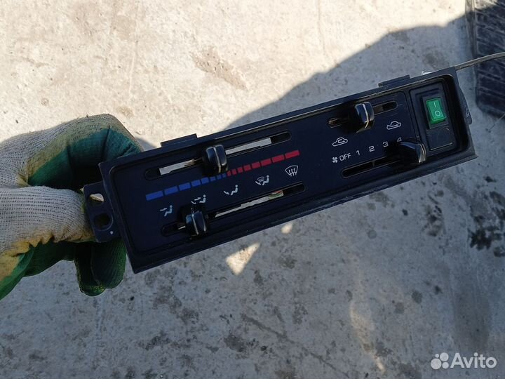 Блок управления печкой mazda 626 GD