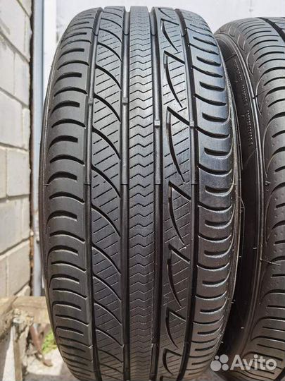 Achilles 868 All Seasons 215/55 R17 98V