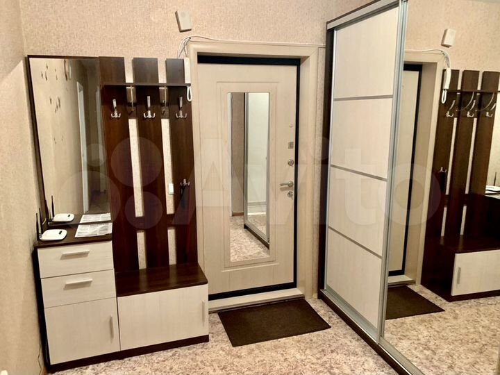 2-к. квартира, 60 м², 4/12 эт.