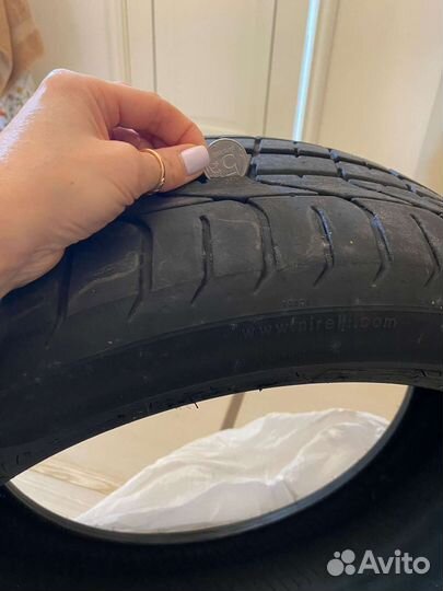 Pirelli P Zero 225/40 R19 и 255/35 R19 ZR