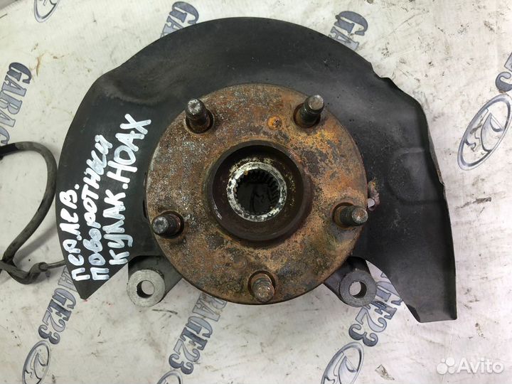 Кулак поворотный toyota noah