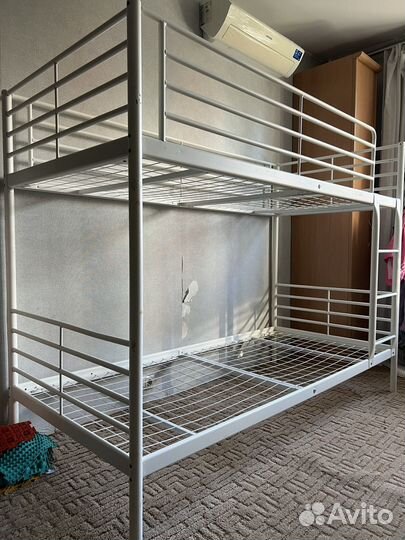 Кровать двухьярусная Икеа