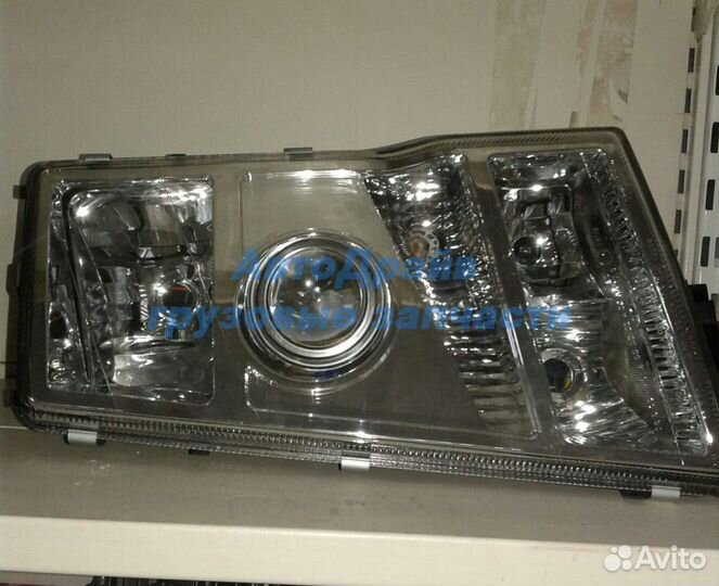 Новая фара левая Вольво Fh12