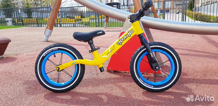 Беговел Intrino для ребенка 2-4,5 лет