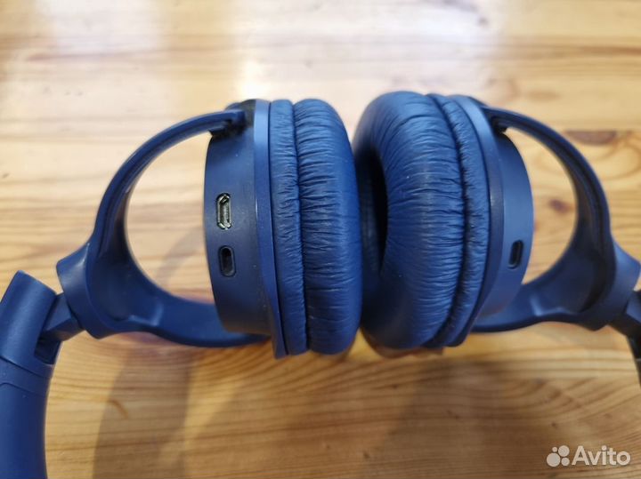 Bluetooth-гарнитура JBL Tune 500BT Синий