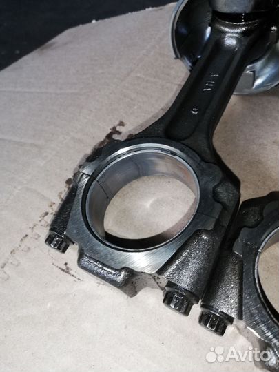 Поршни с Шатунами Hyundai Santa Fe 2.2 D4EB