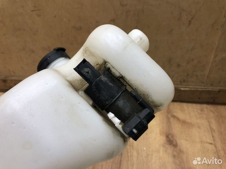 Бачок омывателя Renault Sandero 2014-2022