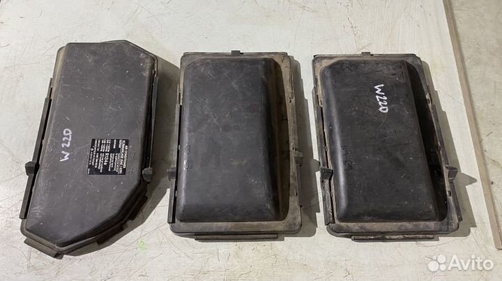 Крышки блоков предохранителей Mercedes Benz W220