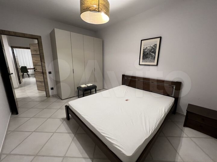 2-к. квартира, 65 м², 2/14 эт.