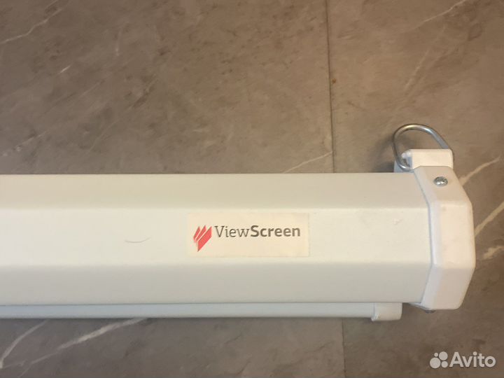 Проектор и экран