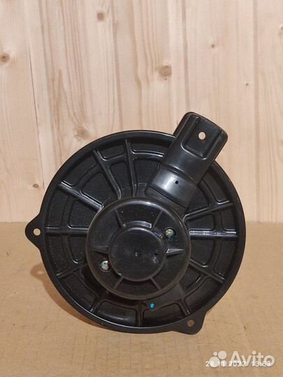 Мотор отопителя салона Kia Rio 2005-2010