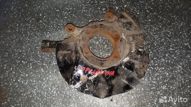 Кулак поворотный передний левый Kia Sorento XM