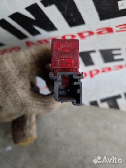 Фонарь стоп сигнала Ford Focus 2 седан 1.6 2008