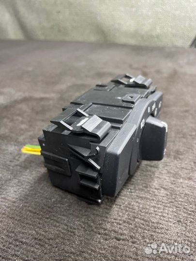 Блок включения фар Bmw X1 E84 N52B30 2010