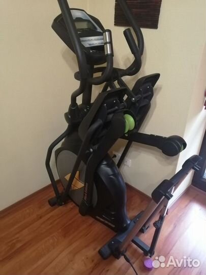 Полу профессиональный эллиптический тренажер