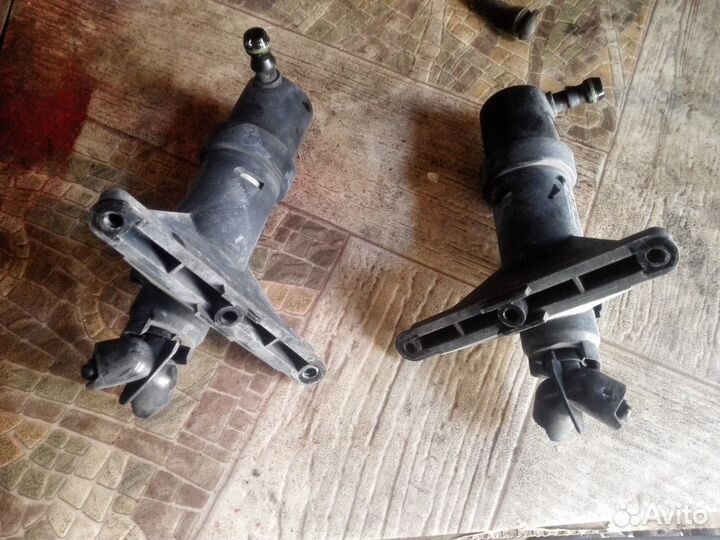 Форсунка омывателя BMW 5-series