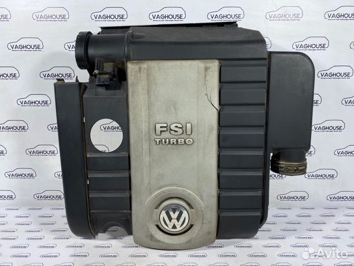 Корпус воздушного фильтра Volkswagen Passat B5 3B2