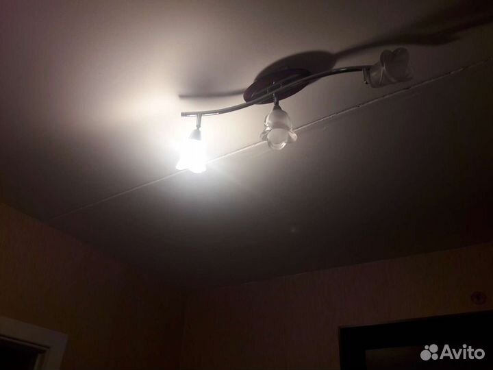 Светильник потолочный