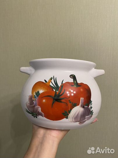 Новая кастрюля без крышки