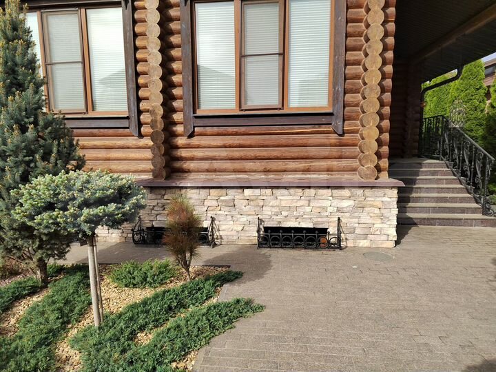 Дом 444,2 м² на участке 10 сот.