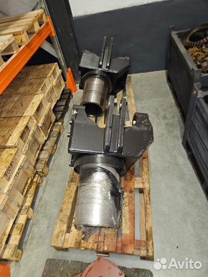 Труба шарнира 744Р1-28.00.020 кировец К-744