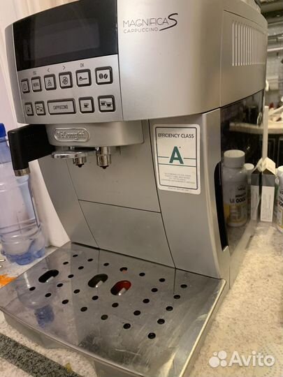 Кофемашина Delongi Magnifica S (22.360)