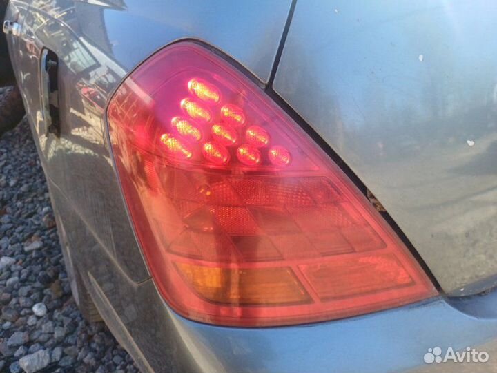 Фонарь задний левый Nissan Teana J31 2.3 VQ23DE AT