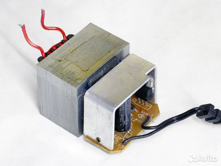 Трансформатор с платой стабилизатора 12В