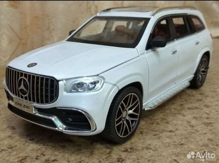 Toyota модели машин в масштабе 1:24