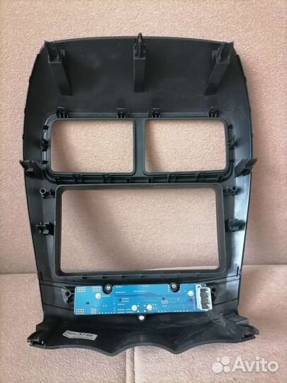 Штатная Магнитола на mitsubishi asx