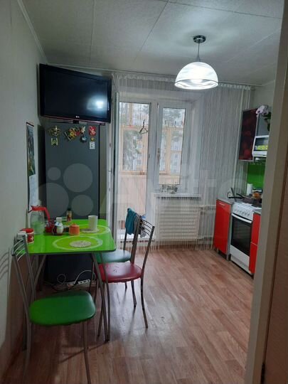2-к. квартира, 54 м², 6/9 эт.