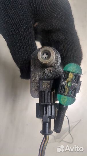 Форсунка топливная Land Rover Freelander 2