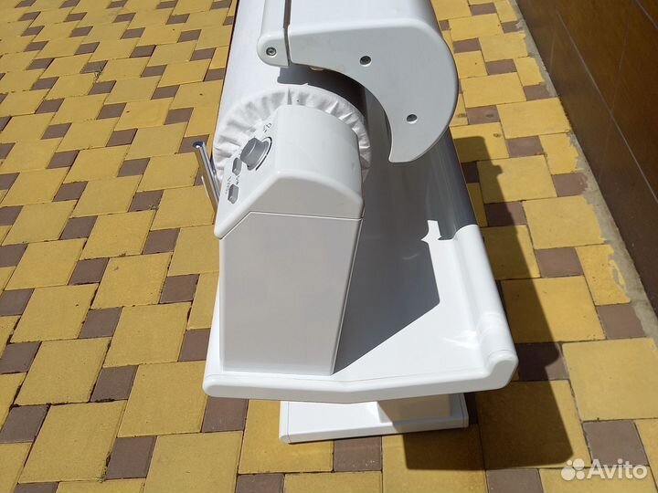 Гладильная машина Miele b 995 d