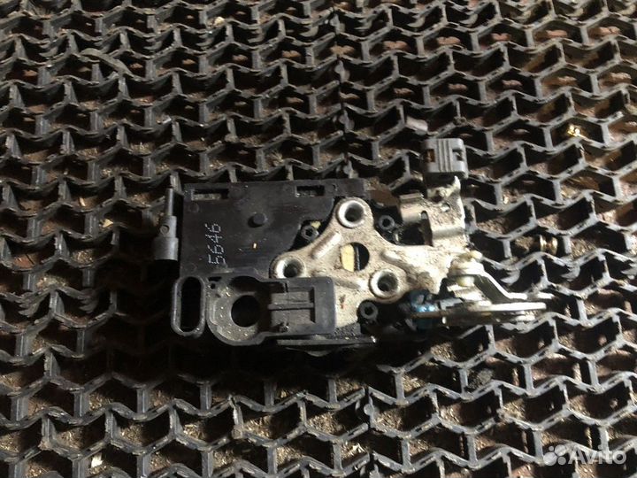 Замок передний левый Спарк Chevrolet Spark