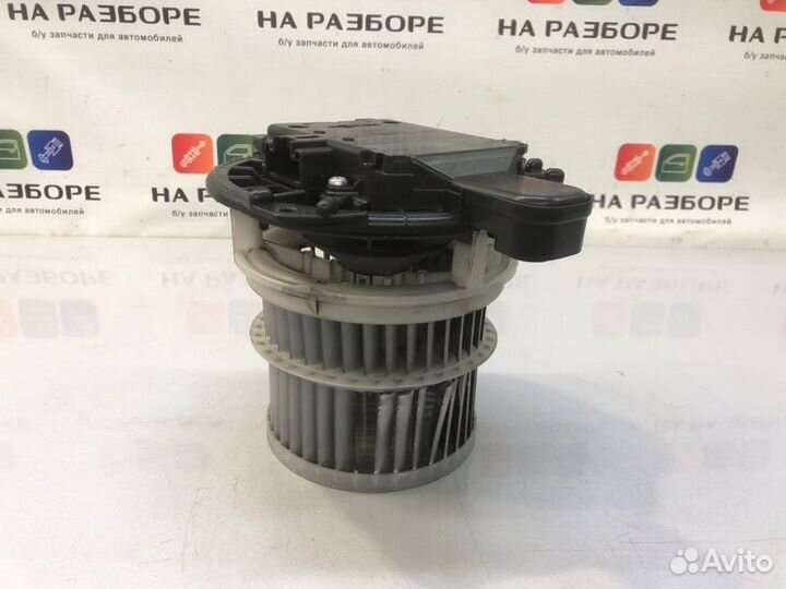 Мотор отопителя (печки) Toyota Camry XV70 2AR-FE