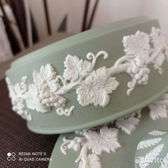 Wedgwood. Англия, шкатулка и тарелочка