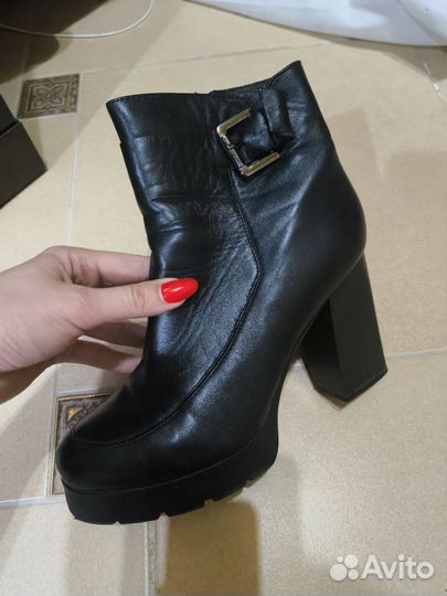 Полусапожки натуральная кожа 40